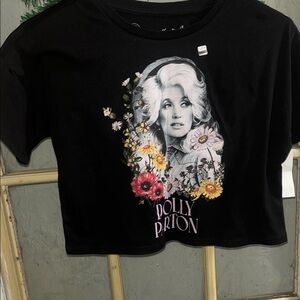 Wonder Nation Black Dolly Parton Graphic Crop Top